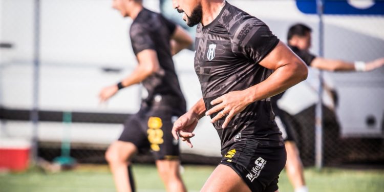 Guaraní va con todo y define equipo para seguir en la pelea Guaraní va con todo y define equipo para seguir en la pelea