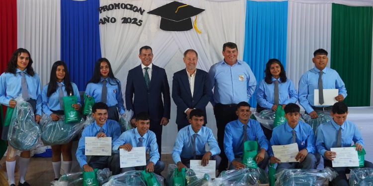 Nueva generación para el Chaco: 11 jóvenes se gradúan en la Escuela Agrícola de Mcal. Estigarribia