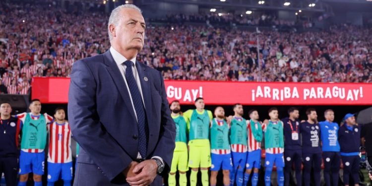 Gustavo Alfaro confirmó la lista de la Albirroja para la gira por Norteamérica