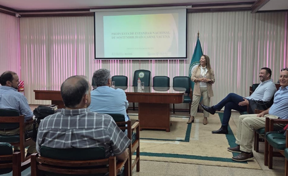 Paraguay debate «indicadores clave», apuntando hacia la sostenibilidad de la carne nacional