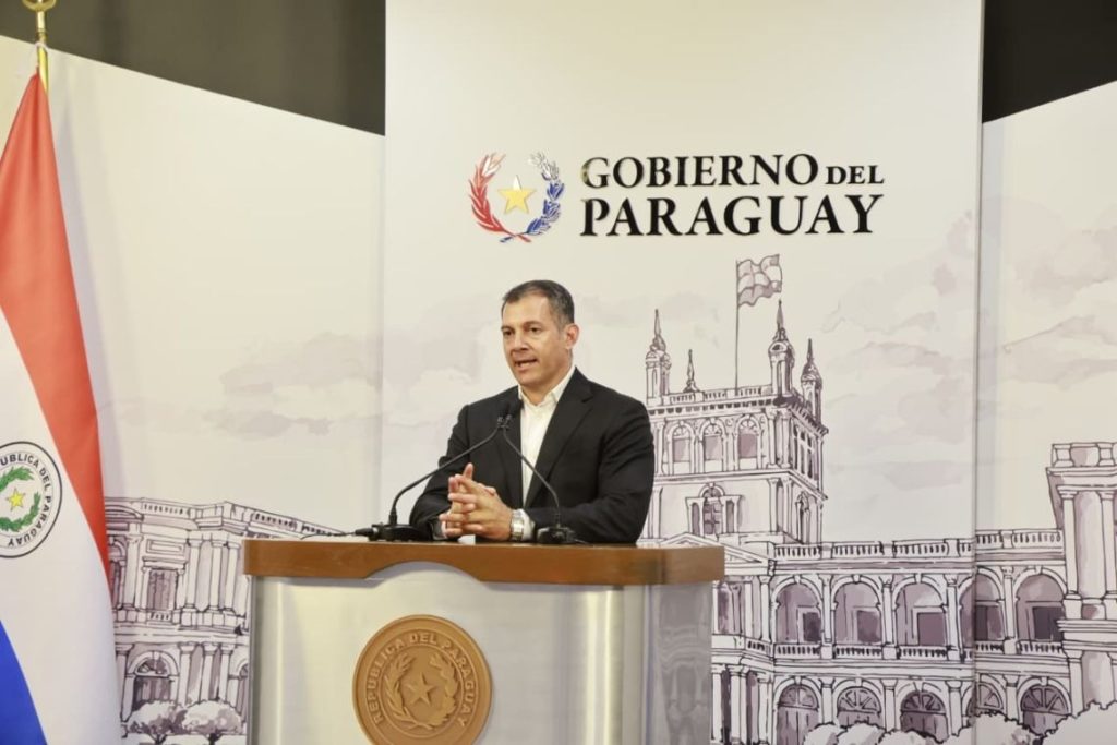 Paraguay puede exportar tomate y mantener precios internos competitivos, asegura titular del MAG