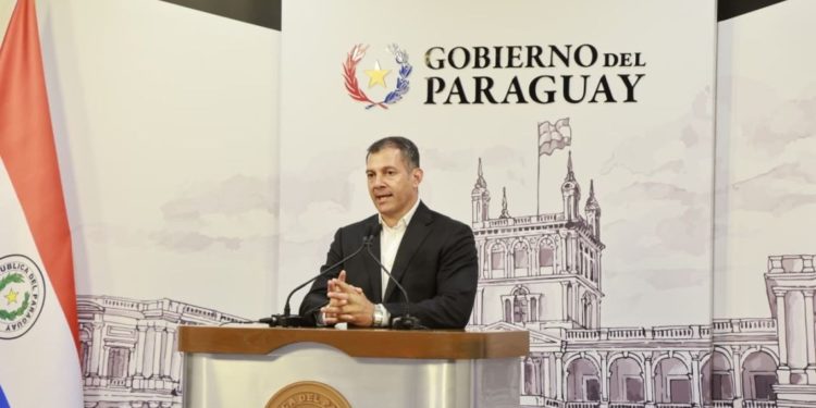 Paraguay puede exportar tomate y mantener precios internos competitivos, asegura titular del MAG Paraguay puede exportar tomate y mantener precios internos competitivos, asegura titular del MAG