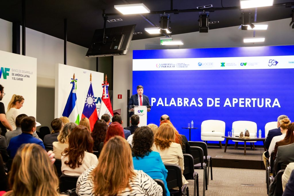 Ejecutivo activa “apoyo masivo” a Mipymes, que recibirán certificación automática y beneficios de nueva ley