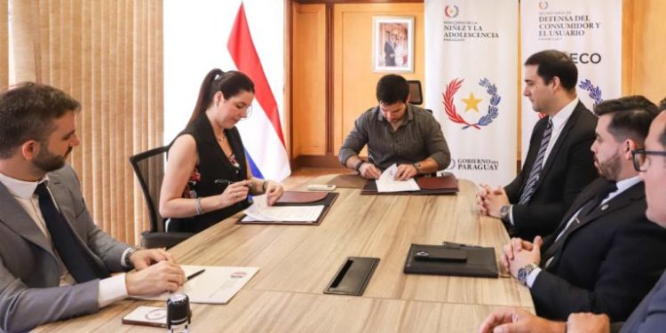 El MINNA y SEDECO apuestan por una nueva generación de consumidores responsables