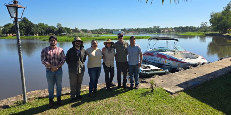 El Ypacaraí bajo la lupa: científicos internacionales estudian la «evolución ambiental» del lago