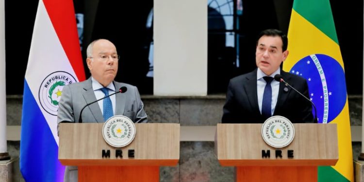 Paraguay da por “concluido” el caso de espionaje y desbloquea amplia agenda bilateral con Brasil Paraguay da por “concluido” el caso de espionaje y desbloquea amplia agenda bilateral con Brasil