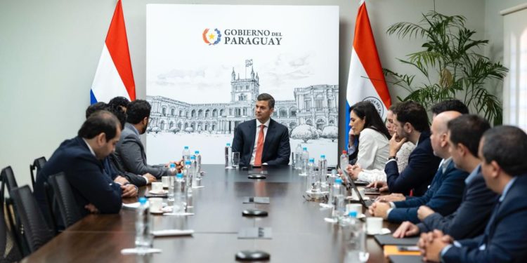 Paraguay explora alianza con Etihad Rail para impulsar inversiones ferroviarias