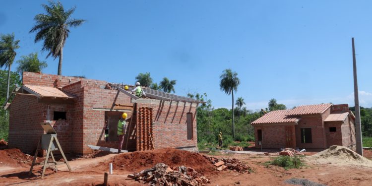 Paraguay necesita 1.1 millones de soluciones habitacionales, según análisis del INE