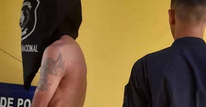 Detenido por golpear a su propia madre