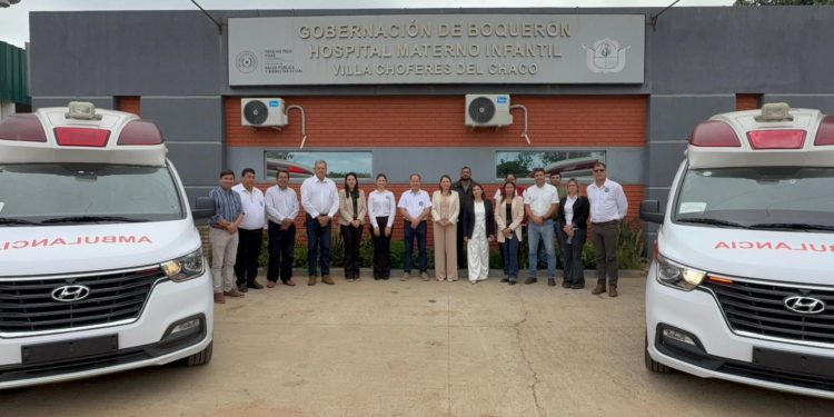 Entregan dos ambulancias nuevas para el Hospital Materno Infantil de Villa Chóferes del Chaco