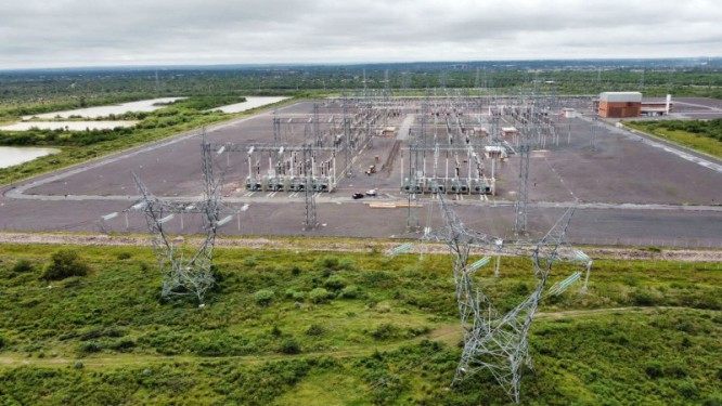 ANDE firma contrato para la ampliación de la subestación Villa Hayes