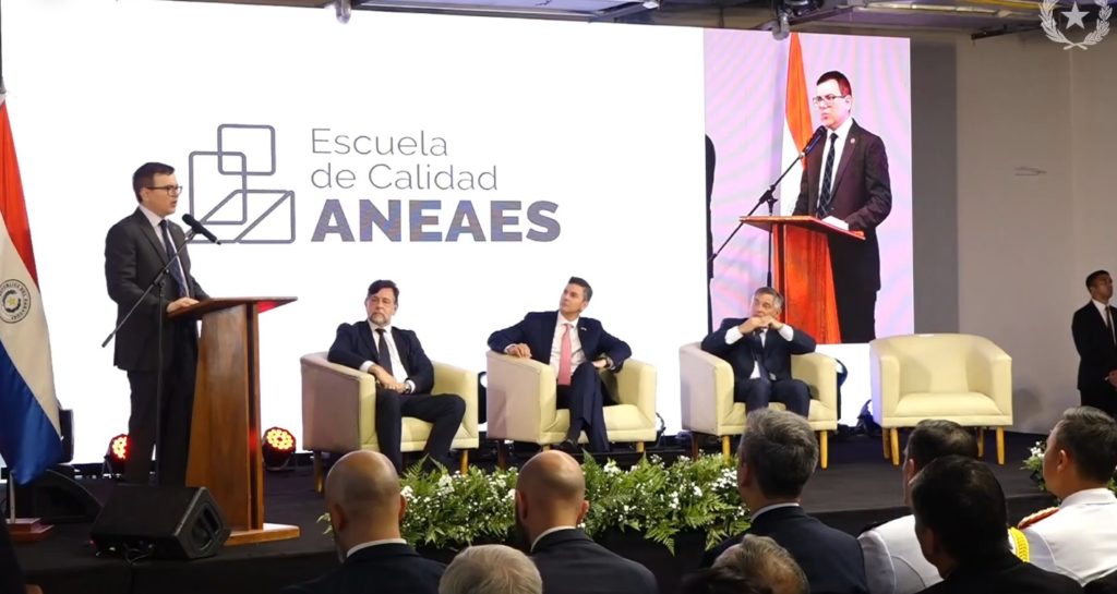 ANEAES lanza “Escuela de la Calidad” y lleva a cabo una “reforma histórica” en la educación superior ANEAES lanza “Escuela de la Calidad” y lleva a cabo una “reforma histórica” en la educación superior
