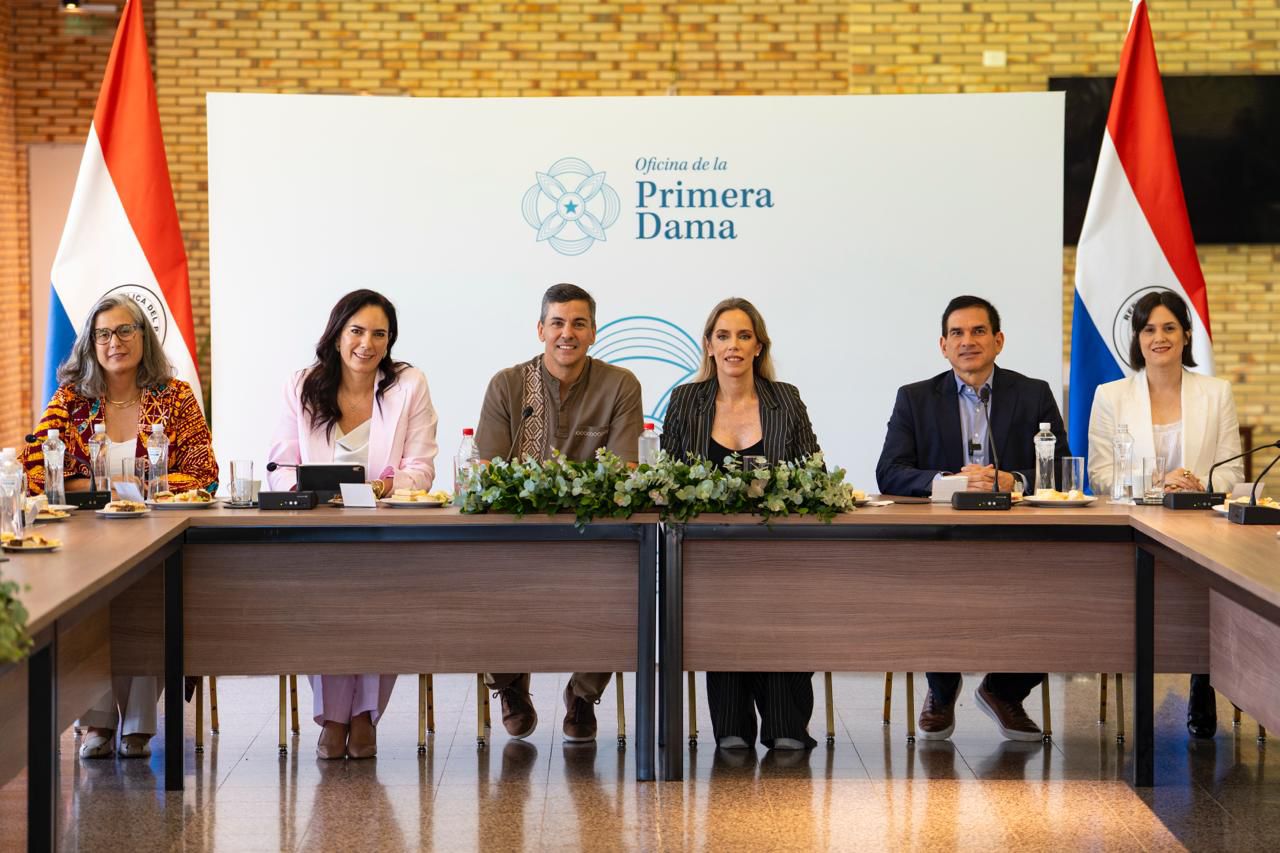 Gobierno quiere que el centro de Asunción vuelva a latir, a través de la cultura y alianzas de largo plazo Gobierno quiere que el centro de Asunción vuelva a latir, a través de la cultura y alianzas de largo plazo