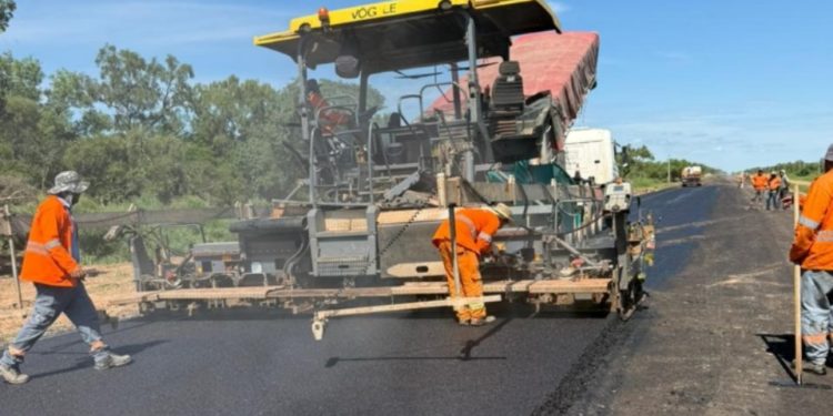 El Chaco se transforma: El Corredor Bioceánico inicia pruebas clave de asfalto en el Lote 2 El Chaco se transforma: El Corredor Bioceánico inicia pruebas clave de asfalto en el Lote 2