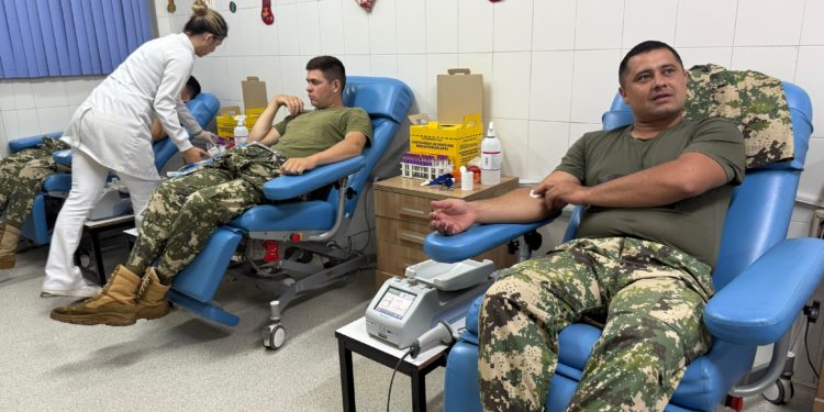 Ejército se suma a jornada de donación de sangre para reforzar stock crítico de fin de año Ejército se suma a jornada de donación de sangre para reforzar stock crítico de fin de año