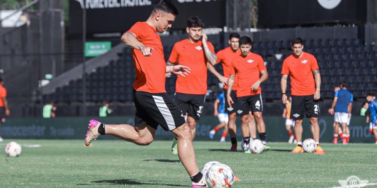 Libertad anuncia prudencia en el mercado de pases Libertad anuncia prudencia en el mercado de pases