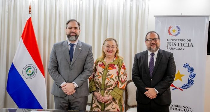 Alianza Público-Privada lleva la educación universitaria a cárceles paraguayas Alianza Público-Privada lleva la educación universitaria a cárceles paraguayas