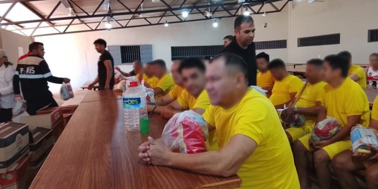 Solidaridad Navideña: Llevan mensaje de esperanza y apoyo social al penal de Minga Guazú Solidaridad Navideña: Llevan mensaje de esperanza y apoyo social al penal de Minga Guazú