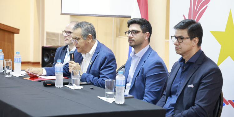 “Ahorra Py” anuncia descuentos de hasta 30% para “aliviar el bolsillo” en fin de año “Ahorra Py” anuncia descuentos de hasta 30% para “aliviar el bolsillo” en fin de año