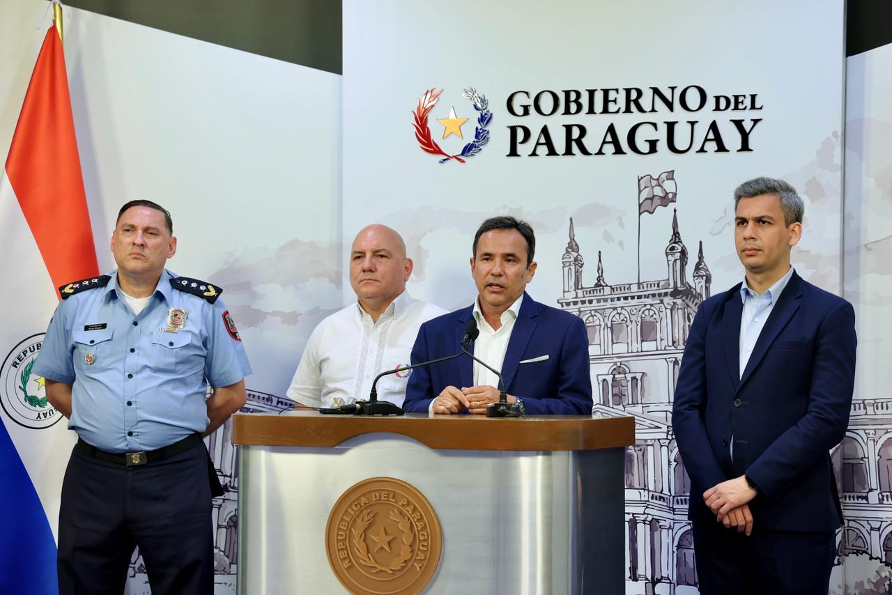 Gobierno activa plan de contingencia por huelga de choferes: Vehículos Públicos suplirán el servicio Gobierno activa plan de contingencia por huelga de choferes: Vehículos Públicos suplirán el servicio