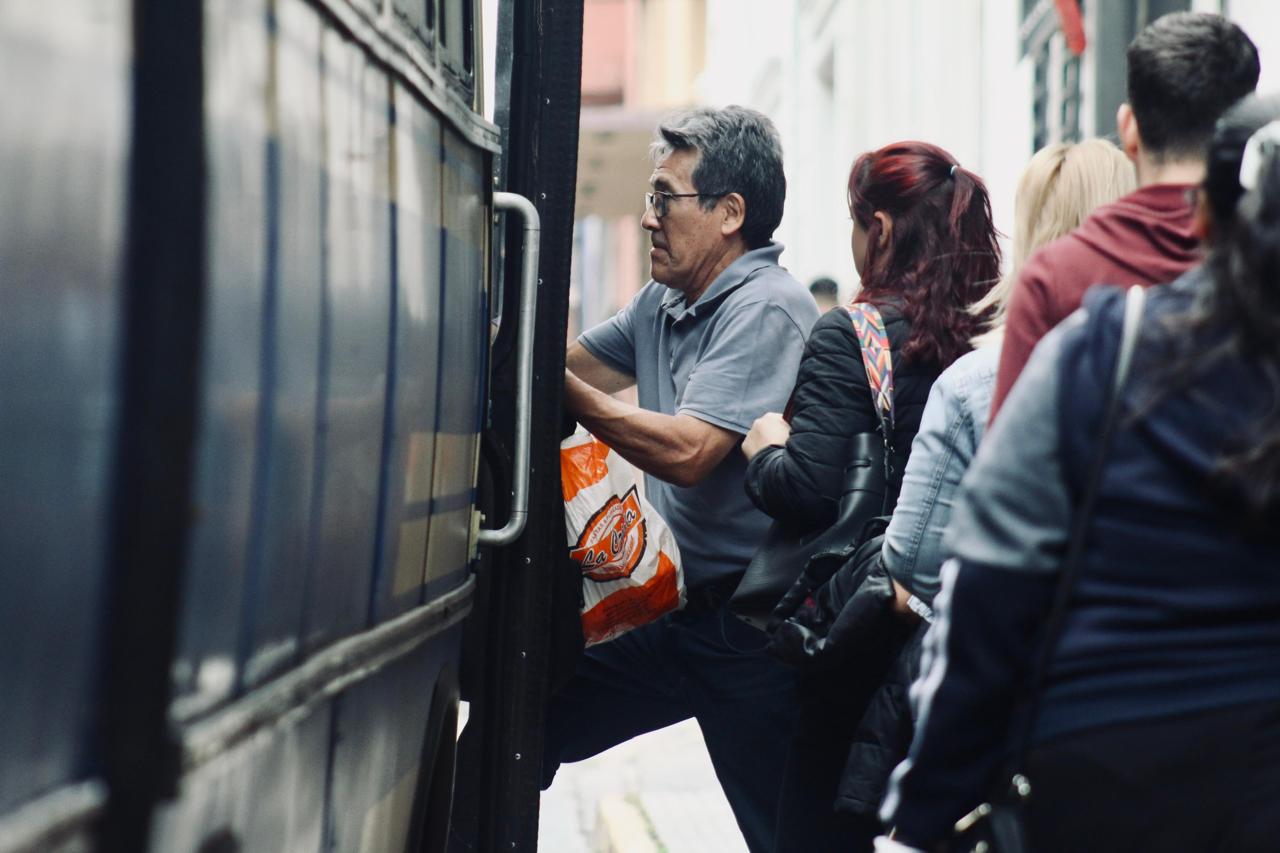 Ejecutivo avala versión de Diputados de la ley de modernización del transporte, pero no habla de la huelga Ejecutivo avala versión de Diputados de la ley de modernización del transporte, pero no habla de la huelga