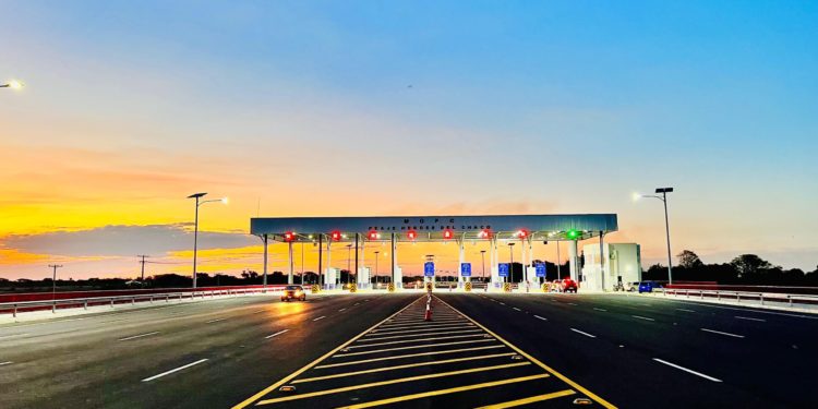 Rutas durante las fiestas: ¿Cómo pasar el peaje más rápido y sin contratiempos?