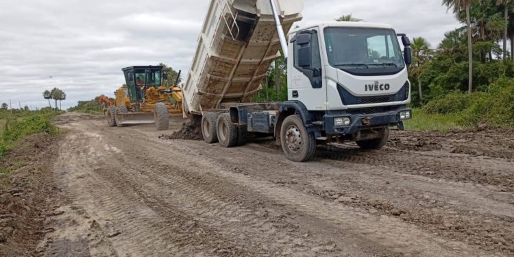 MOPC y Gobernación de Alto Paraguay mejoran conectividad en el tramo Oroite – Toro Pampa – 65