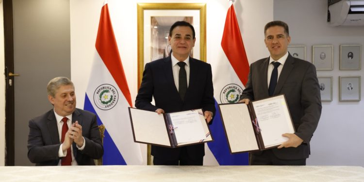 MITIC y Cancillería apuntalan la identidad digital de paraguayos en el exterior mediante un nuevo convenio