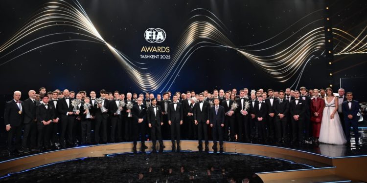 El WRC Rally del Paraguay es coronado como el “Mejor del Mundo” en su debut histórico El WRC Rally del Paraguay es coronado como el “Mejor del Mundo” en su debut histórico