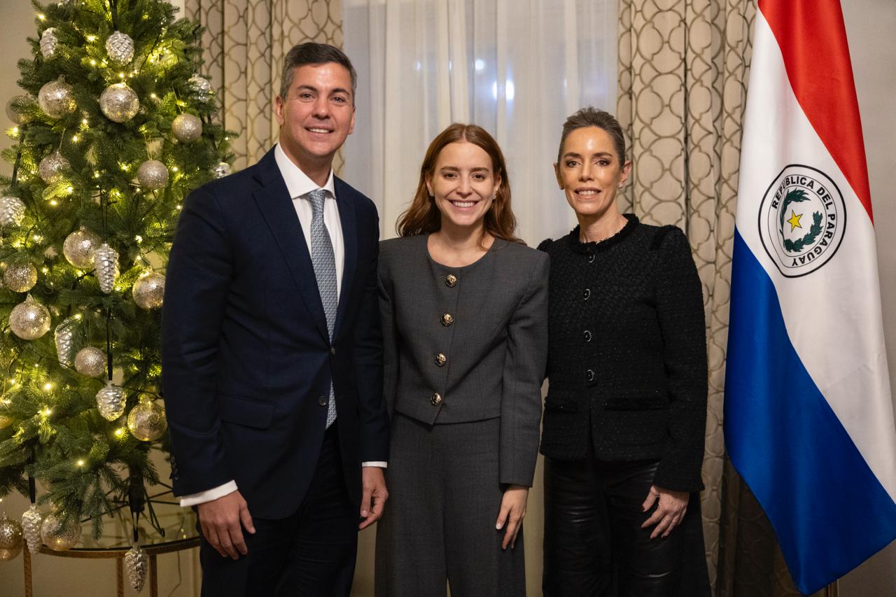 Paraguay reafirma su apoyo a la causa democrática venezolana en encuentro con la hija de María Corina Machado Paraguay reafirma su apoyo a la causa democrática venezolana en encuentro con la hija de María Corina Machado