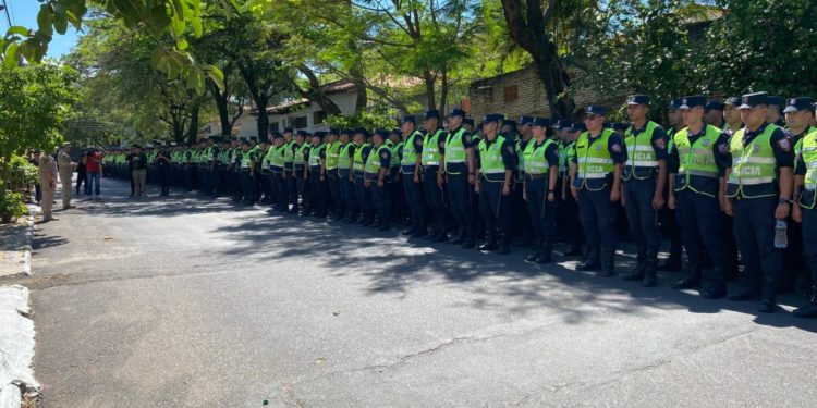 La reforma policial impulsa la dignificación del agente con mejores salarios y protección integral