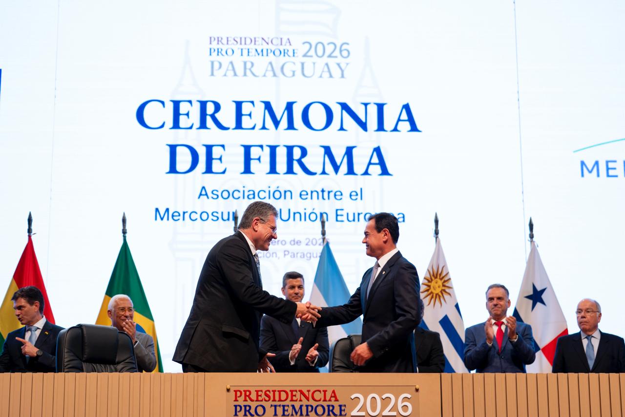 Acuerdo Mercosur-UE: Paraguay enviará el documento al Congreso este lunes pese a pausa judicial en Europa Acuerdo Mercosur-UE: Paraguay enviará el documento al Congreso este lunes pese a pausa judicial en Europa