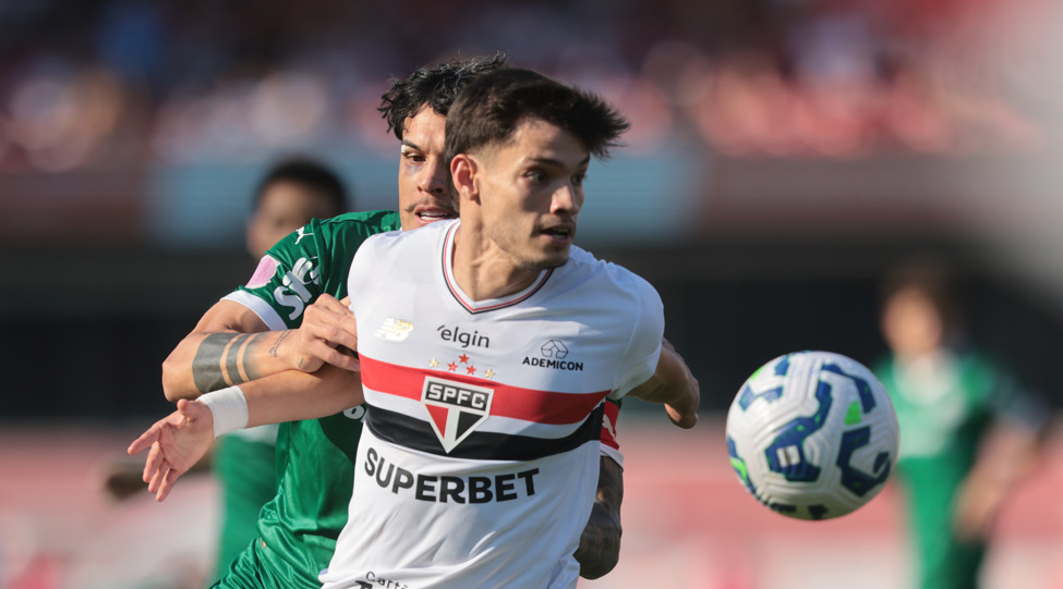 Damián Bobadilla marcó, pero Palmeiras se quedó con el clásico ante São Paulo