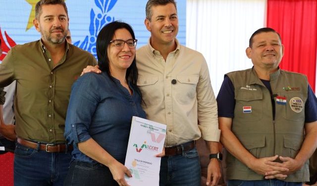 Titulación de tierras fortalecerá la economía y mejorará la vida de las familias del campo, asegura el INDERT Titulación de tierras fortalecerá la economía y mejorará la vida de las familias del campo, asegura el INDERT