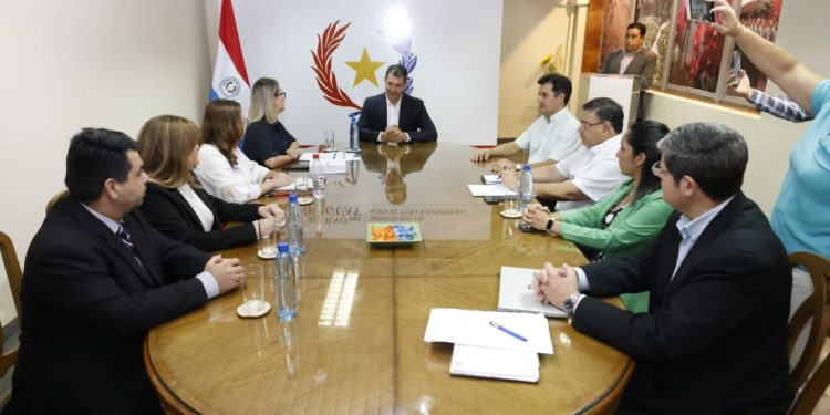 Paraguay busca legalizar migración segura de mano de obra agrícola a España