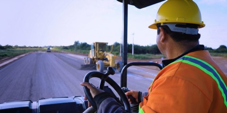El Corredor Bioceánico avanza en el Chaco y ya impulsa la economía local El Corredor Bioceánico avanza en el Chaco y ya impulsa la economía local