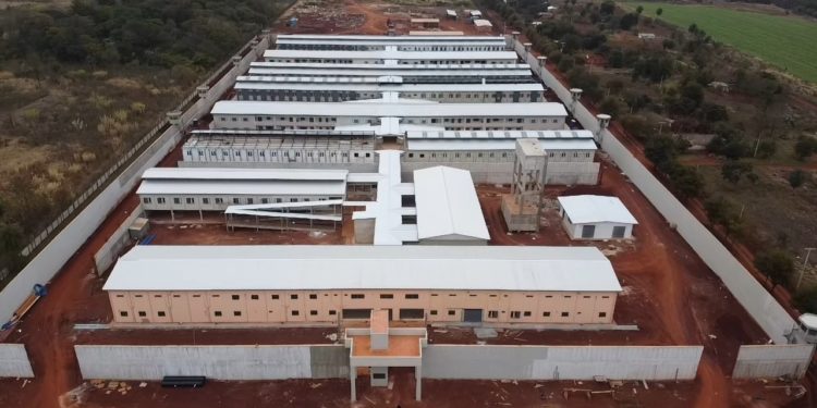 Fuga en Minga Guazú: Sospechas de complicidad y fallas de protocolo sacuden al sistema penitenciario