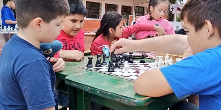 Programa “Escuelas Abiertas” se pone en marcha el 19 de enero en todo el país Programa “Escuelas Abiertas” se pone en marcha el 19 de enero en todo el país