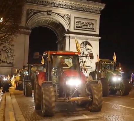 París bajo presión: «Tractorazo» masivo busca frenar el acuerdo UE-Mercosur antes de su firma en Asunción