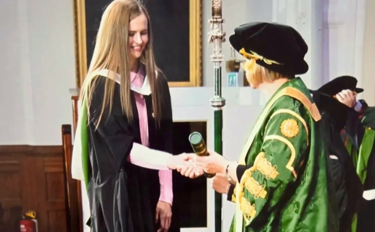 Chaqueña culminó maestría en el Reino Unido con la más alta calificación