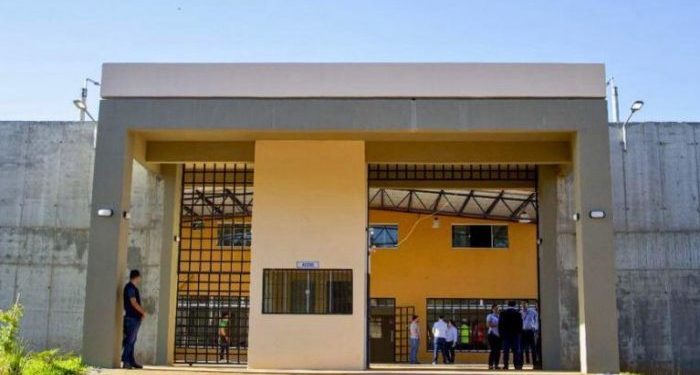 Dos internos se fugaron del penal de Minga Guazú