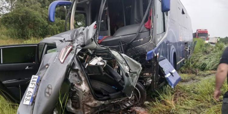 Trágico sábado: dos policías y un joven médico murieron en accidentes de tránsito Trágico sábado: dos policías y un joven médico murieron en accidentes de tránsito