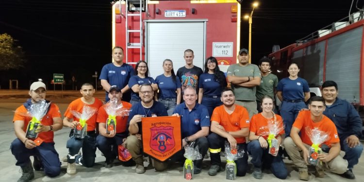 Bomberos de Filadelfia organizan asado para adquirir su primera ambulancia propia Bomberos de Filadelfia organizan asado para adquirir su primera ambulancia propia