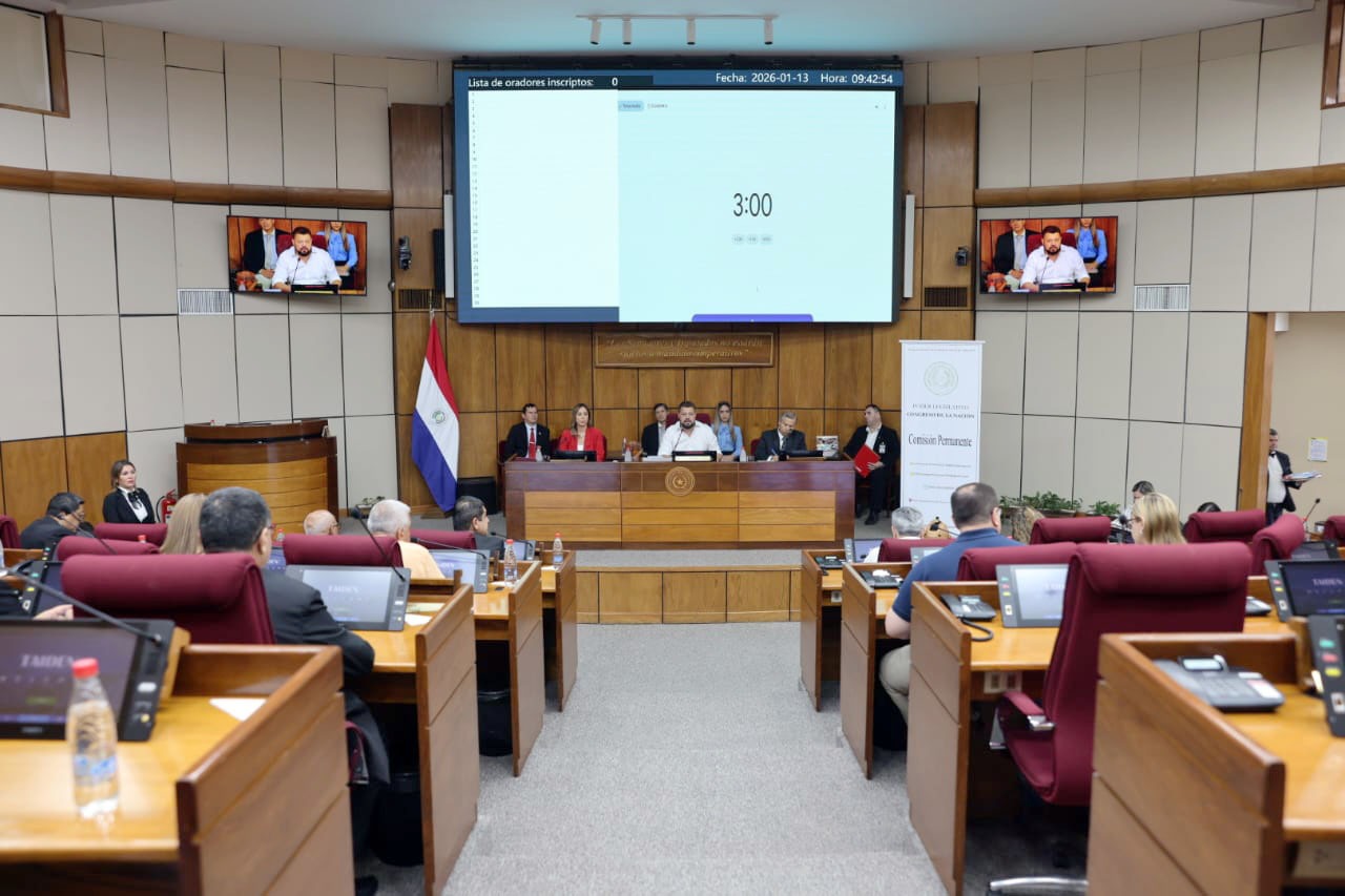 Diputados convocan a sesión extra para debatir reforma de la Caja Fiscal ante “cifras alarmantes” Diputados convocan a sesión extra para debatir reforma de la Caja Fiscal ante “cifras alarmantes”