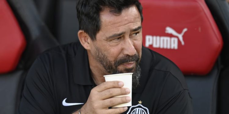 ¿Cambio de sistema? Olimpia se juega la punta y Pablo Sánchez evalúa una variante táctica