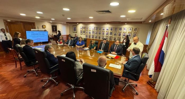 Justicia y Corte Suprema avanzan en una reforma integral del sistema penal adolescente Justicia y Corte Suprema avanzan en una reforma integral del sistema penal adolescente