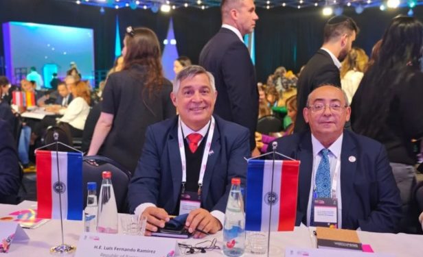 Ministro de Educación participa en conferencia sobre aprendizaje personalizado con IA en Israel