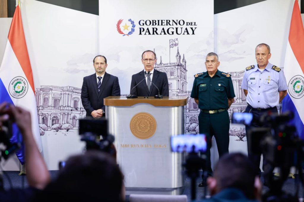 Aeronave narco detectada por la Fuerza Aérea transportaba cayó en Brasil con 450 kilos de cocaína