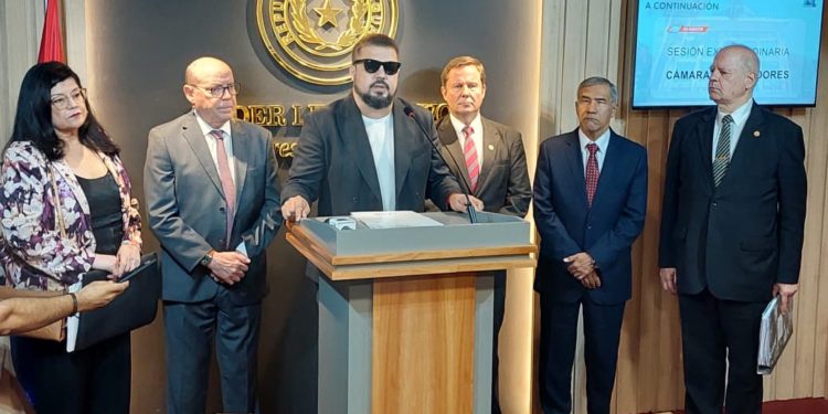 Exigen a la Corte ser “implacable” con la “mafia de los pagarés” y acelerar sanciones contra responsables Exigen a la Corte ser “implacable” con la “mafia de los pagarés” y acelerar sanciones contra responsables