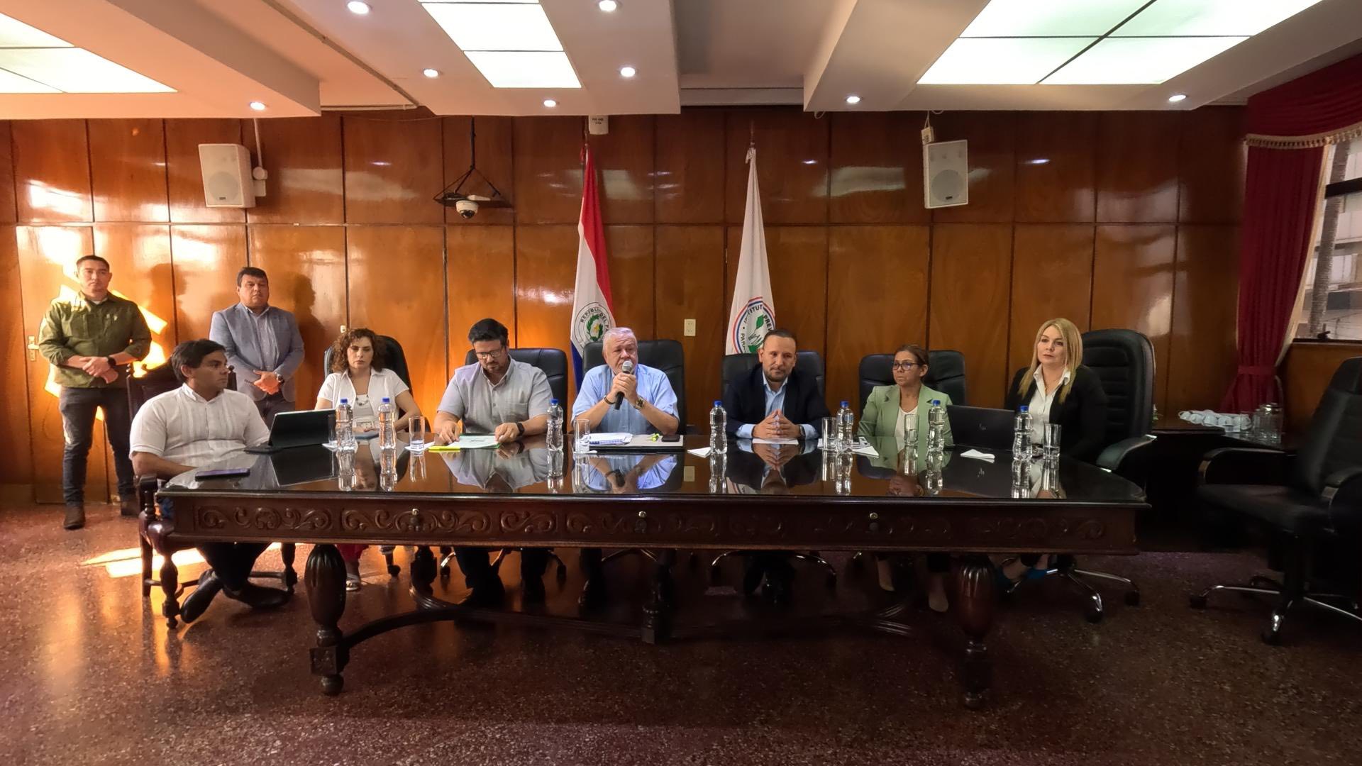 IPS: una conferencia de prensa con gusto a poco… a muy poco…